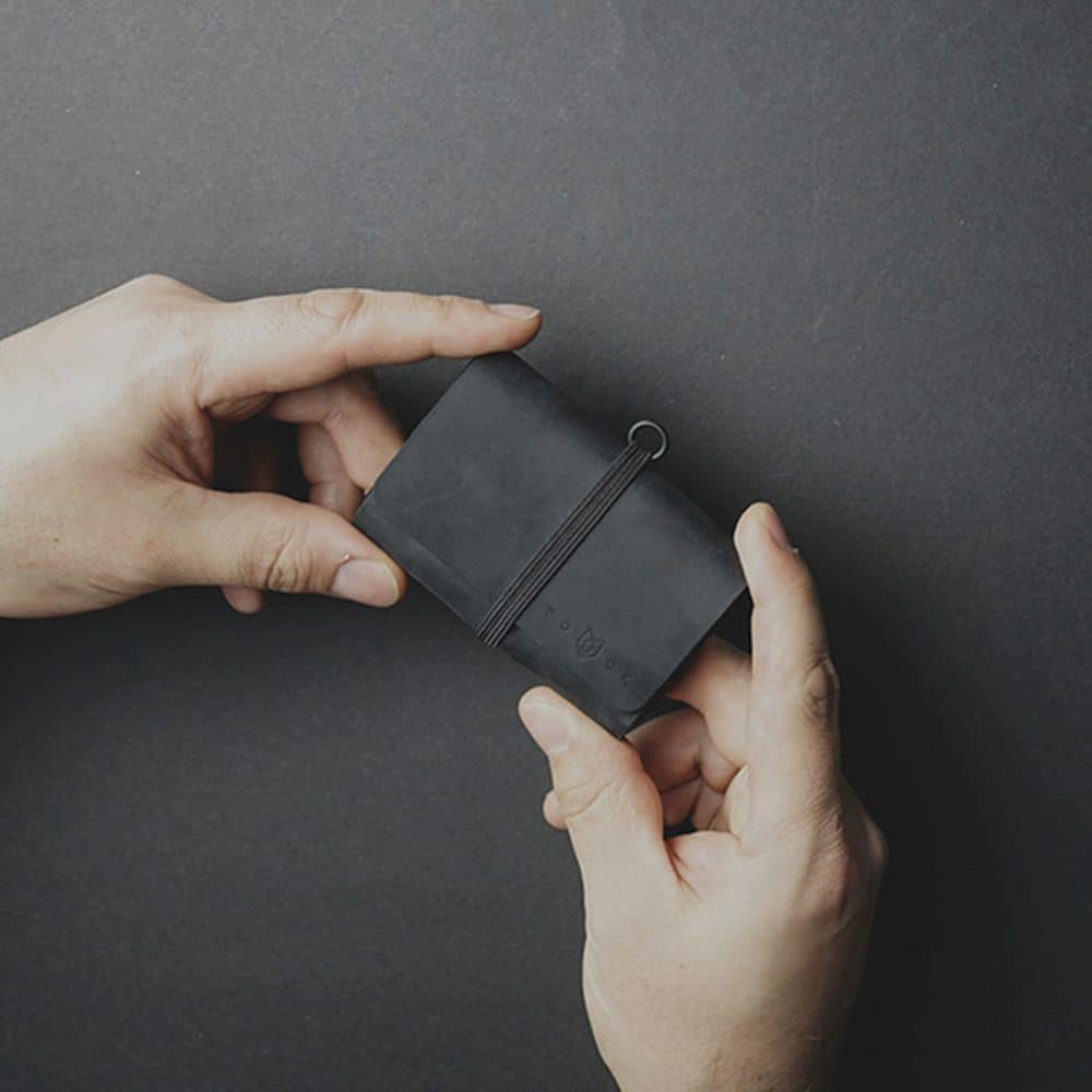 Practical slim wallet designed for modern lifestyles