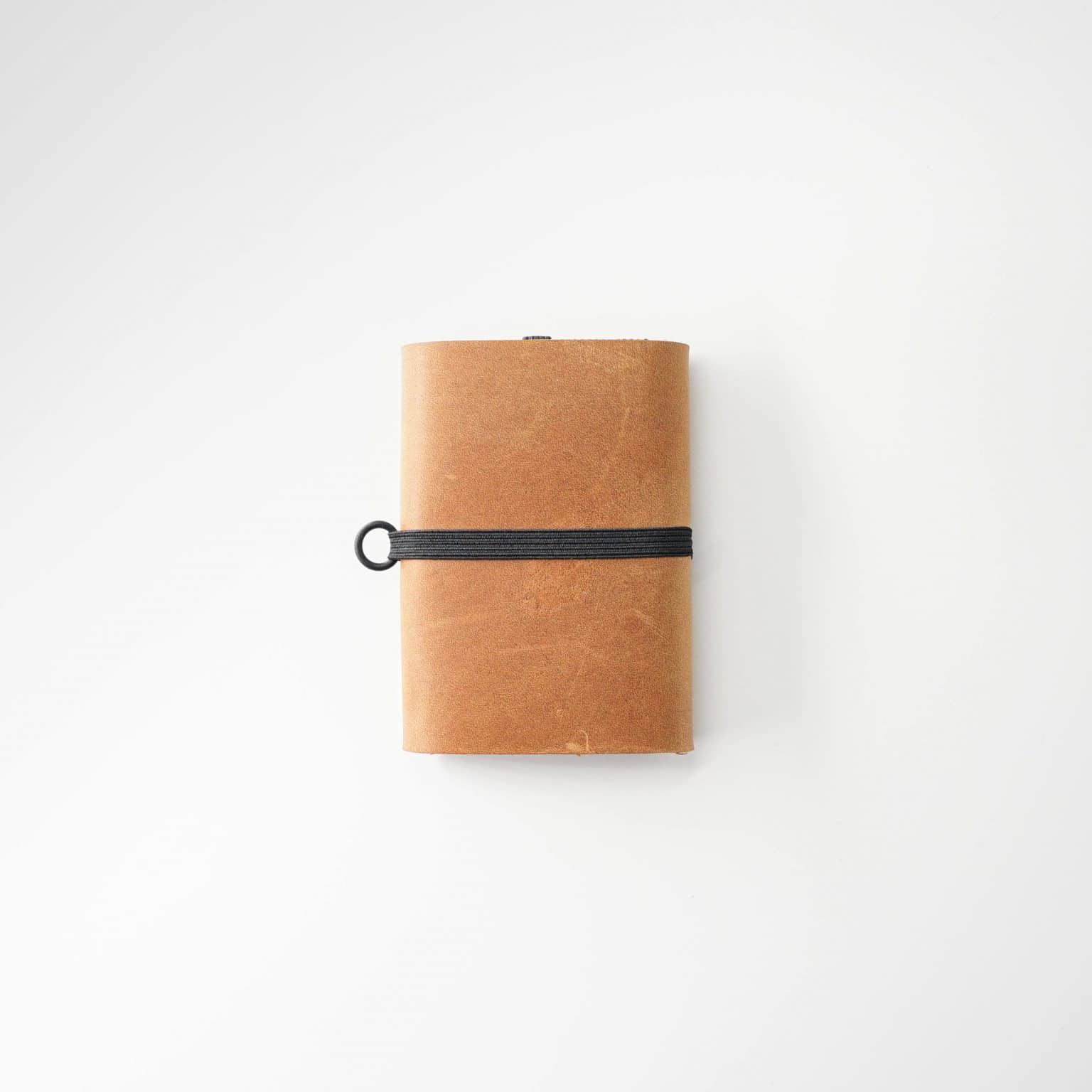Artigianale minimalist portafoglio che mostra la qualità artigianale. T